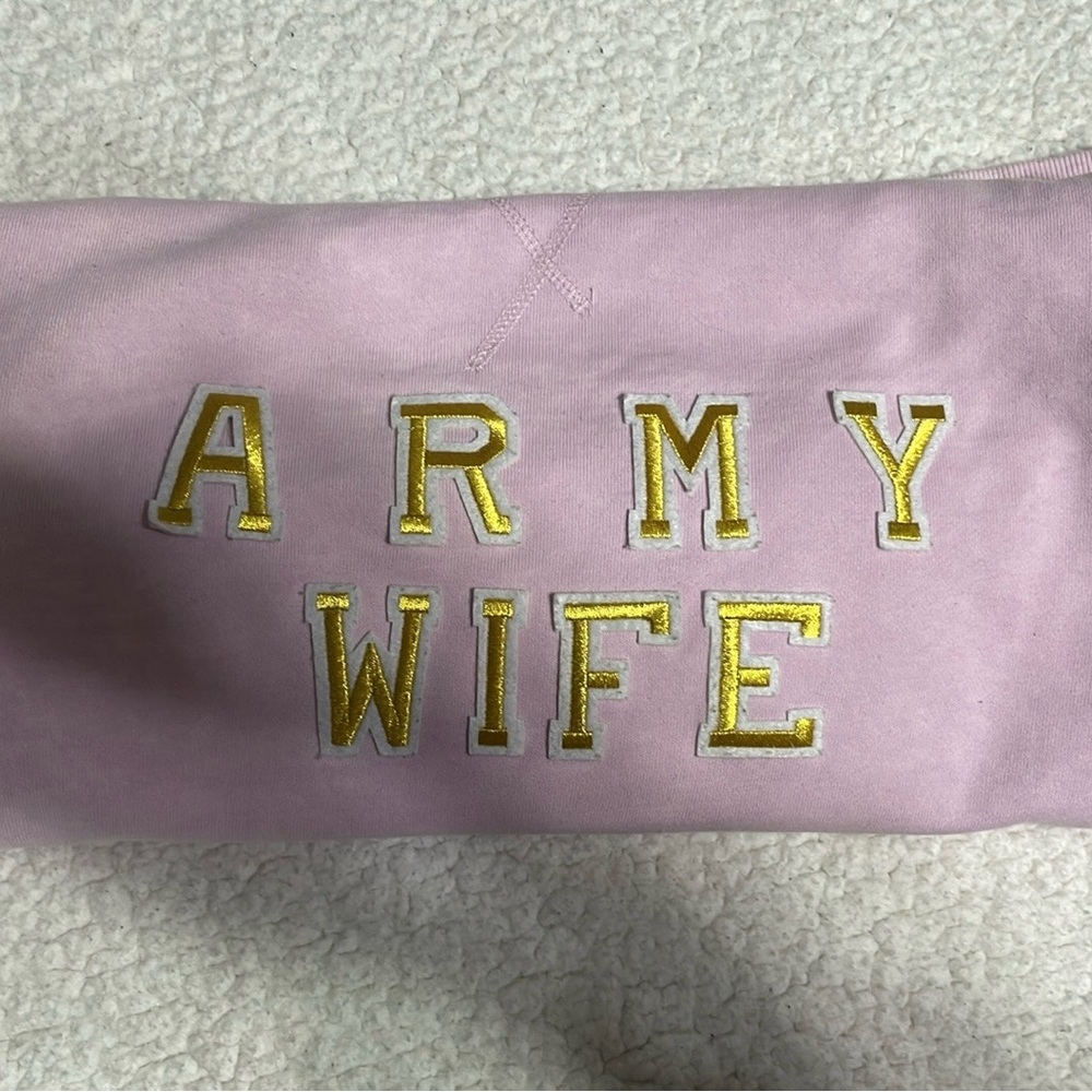 Army wife sweatshirt pink size M